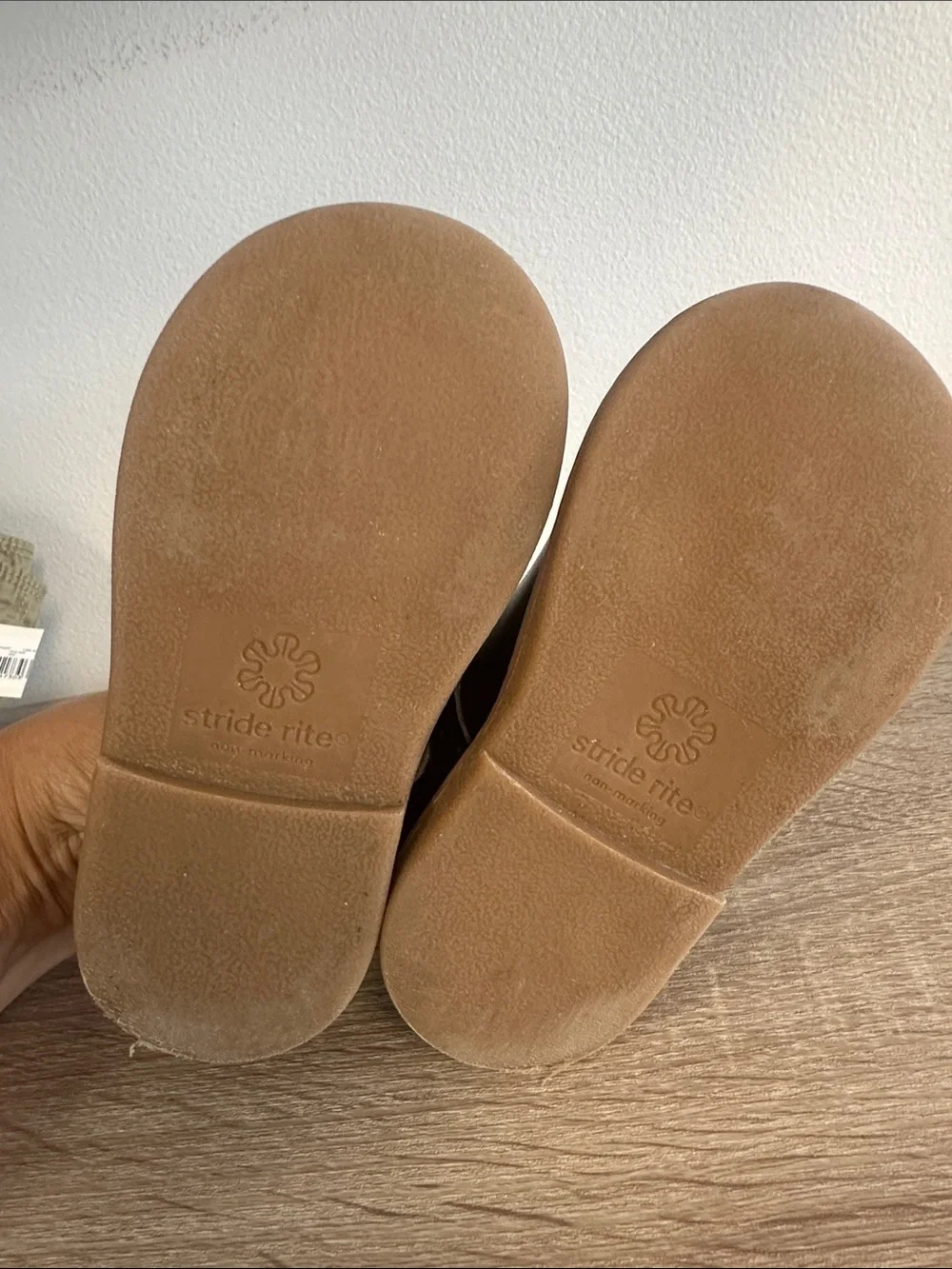 Stride Rite Mary Jane Dress Shoe 6 Mara